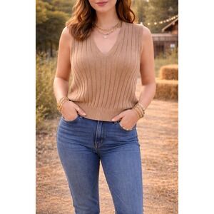 Vintage M Ribbed Knit V-Neck Sweater Vest Camel Tan Sleeveless Preppy Minimalist